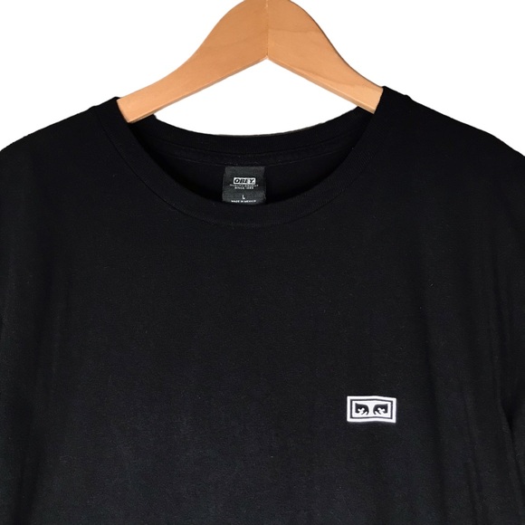 Obey Propaganda Tee Respect Humanity T-shirt Black Blue Crewneck Large Unisex - Picture 3 of 8